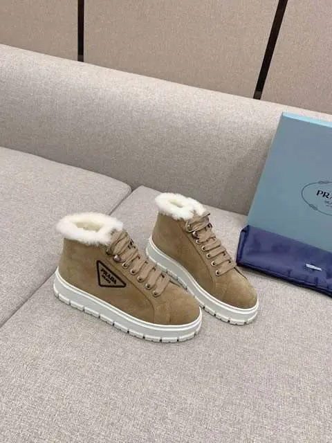 High Quality Replica Prada Shoes for Women
