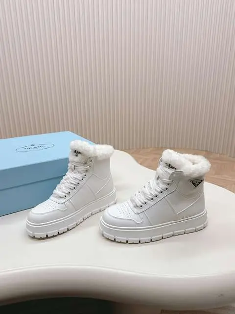 High Quality Replica Prada Shoes for Women
