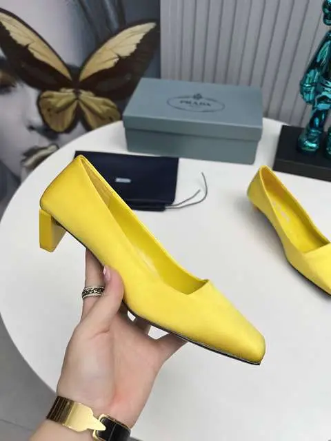 High Quality Replica Prada Shoes for Women