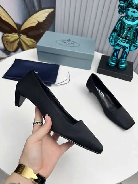 High Quality Replica Prada Shoes for Women