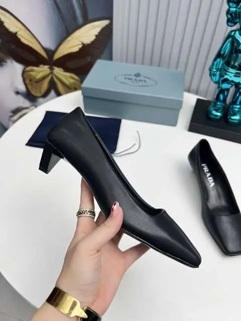 High Quality Replica Prada Shoes for Women
