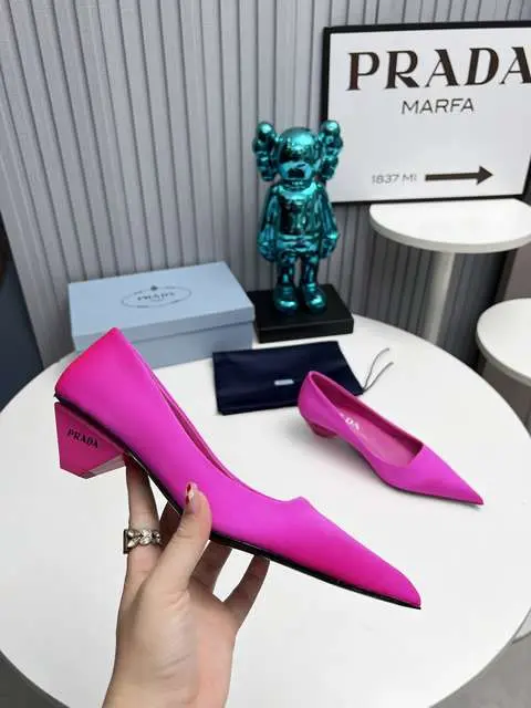 High Quality Replica Prada Shoes for Women