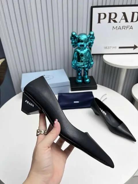 High Quality Replica Prada Shoes for Women