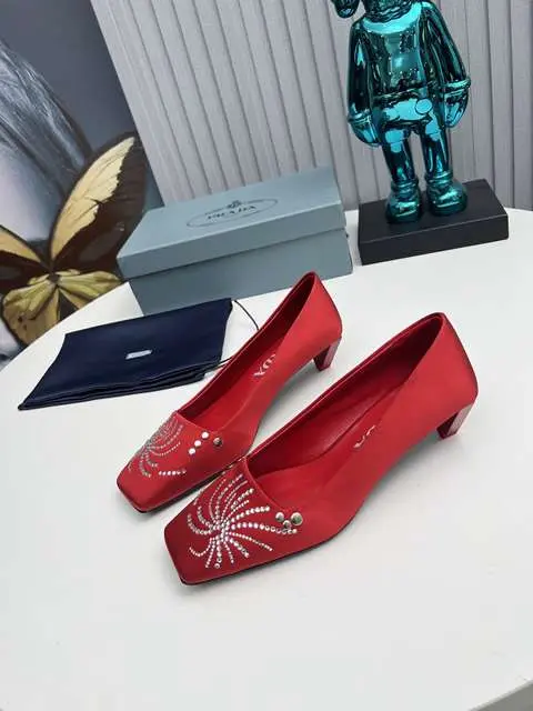 High Quality Replica Prada Shoes for Women