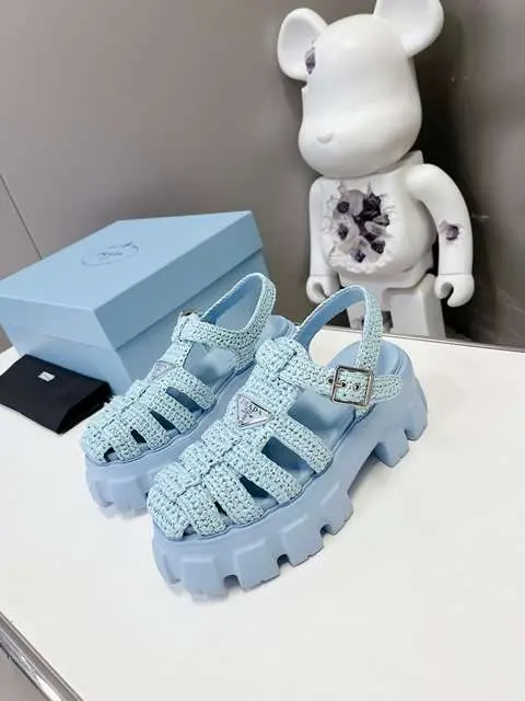 High Quality Replica Prada Shoes for Women