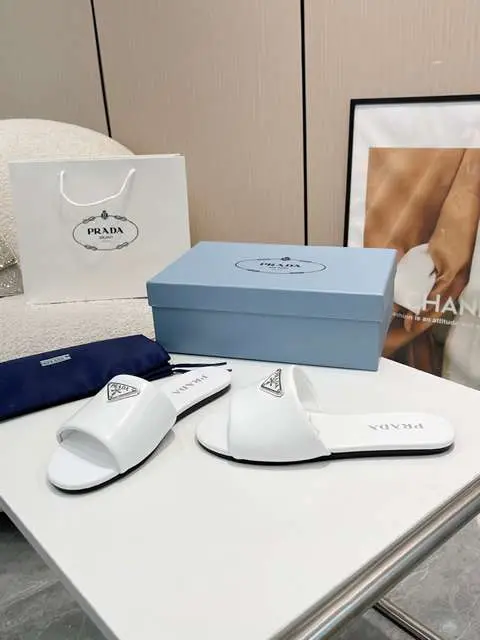 High Quality Replica Prada Shoes for Women