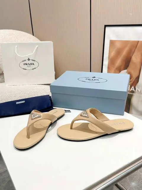 High Quality Replica Prada Shoes for Women