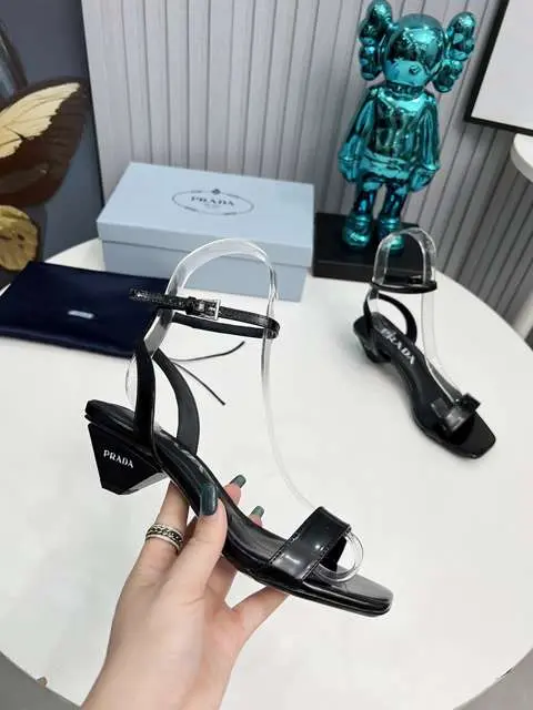 High Quality Replica Prada Shoes for Women