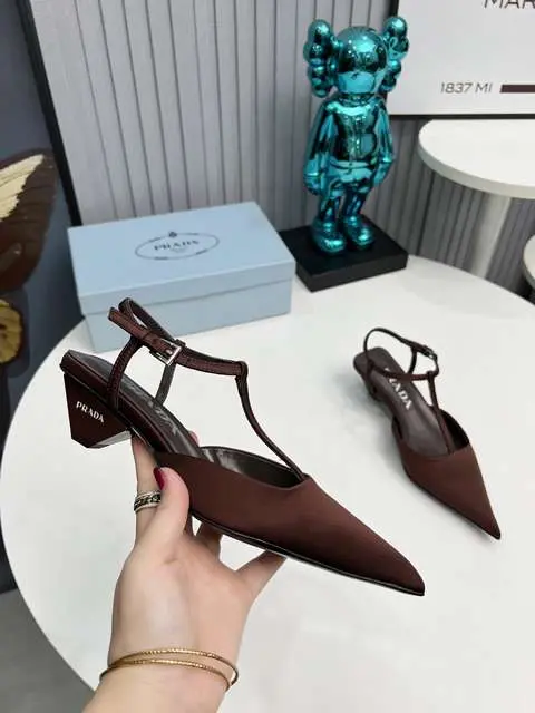 High Quality Replica Prada Shoes for Women