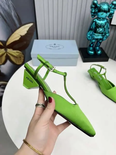 High Quality Replica Prada Shoes for Women