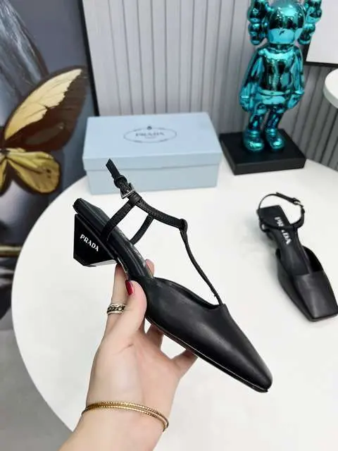 High Quality Replica Prada Shoes for Women