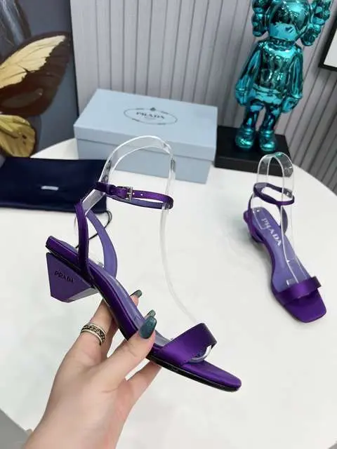 High Quality Replica Prada Shoes for Women