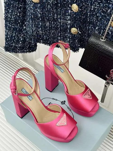 High Quality Replica Prada Shoes for Women