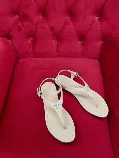 High Quality Replica Prada Shoes for Women