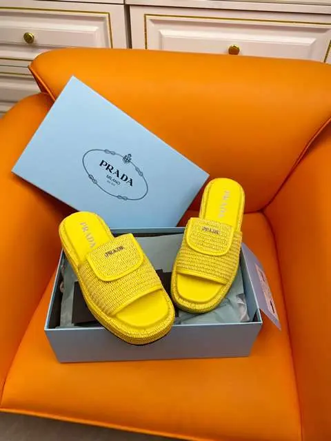 High Quality Replica Prada Shoes for Women