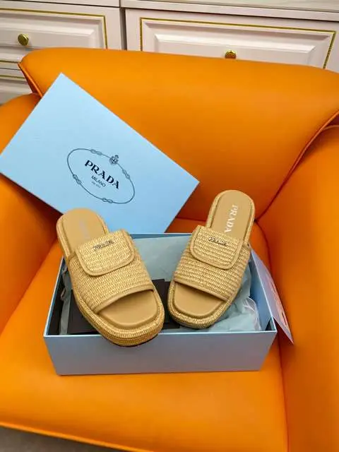 High Quality Replica Prada Shoes for Women
