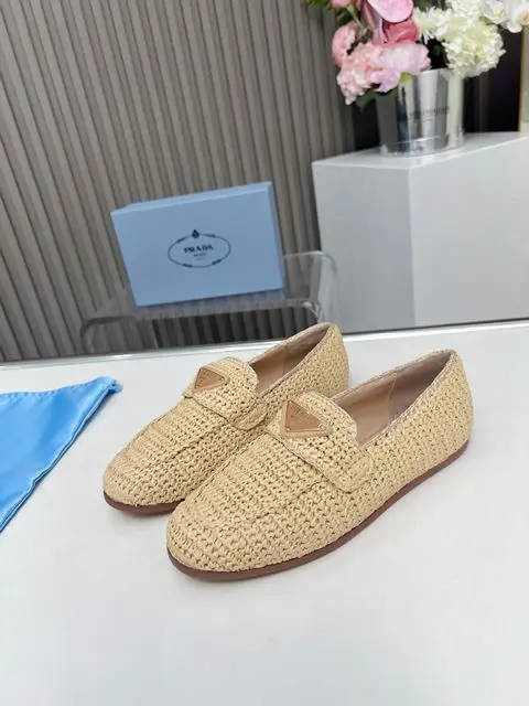 High Quality Replica Prada Flat shoes for Women
