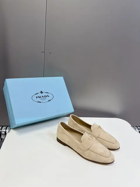 High Quality Replica Prada leather shoes for Women