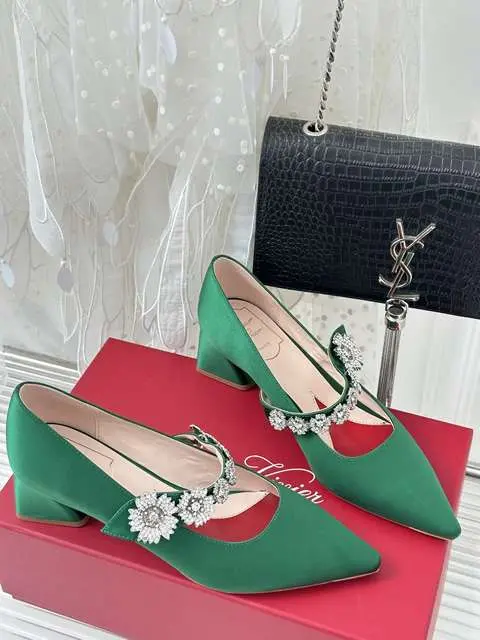 Replica High Quality Roger Vivier Shoes For Women