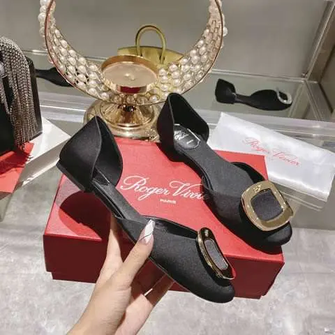 Replica High Quality Roger Vivier Shoes For Women