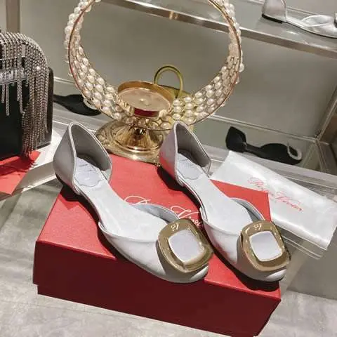 Replica High Quality Roger Vivier Shoes For Women
