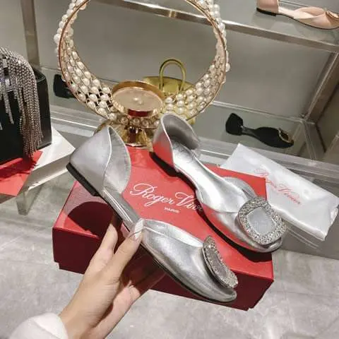 Replica High Quality Roger Vivier Shoes For Women