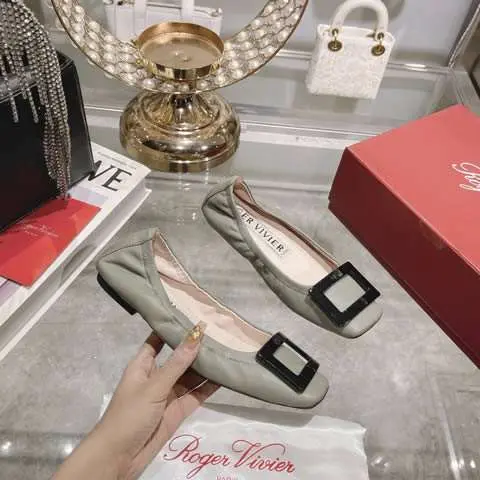 Replica High Quality Roger Vivier Shoes For Women