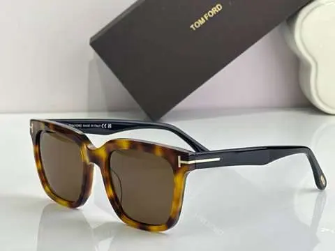 High Quality 1:1 copied Replica Tom Ford Sunglasses