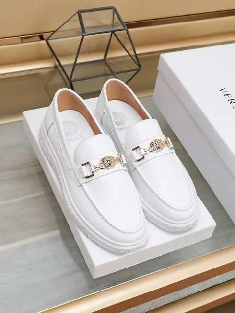 Replica High Quality Versace Leather Shoes For Men
