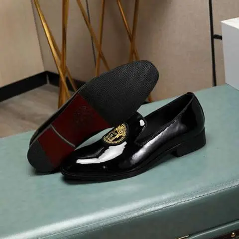 Replica High Quality Versace Leather Shoes For Men