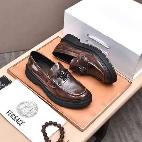 Replica High Quality Versace Leather Shoes For Men