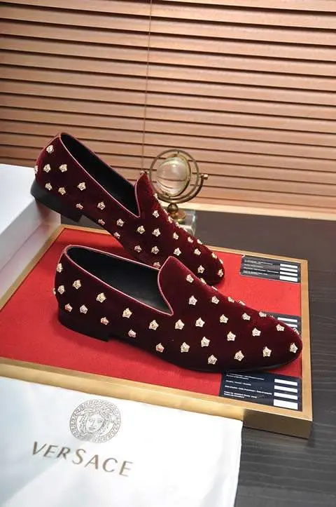 Replica High Quality Versace Leather Shoes For Men