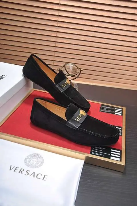 Replica High Quality Versace Leather Shoes For Men
