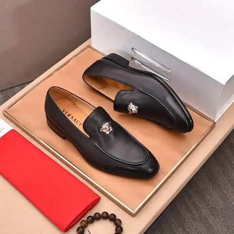 Replica High Quality Versace Leather Shoes For Men