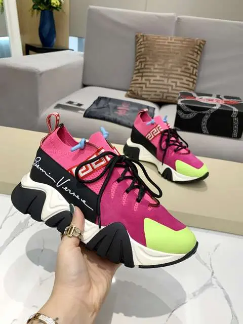 Replica High Quality Versace Shoes For Men