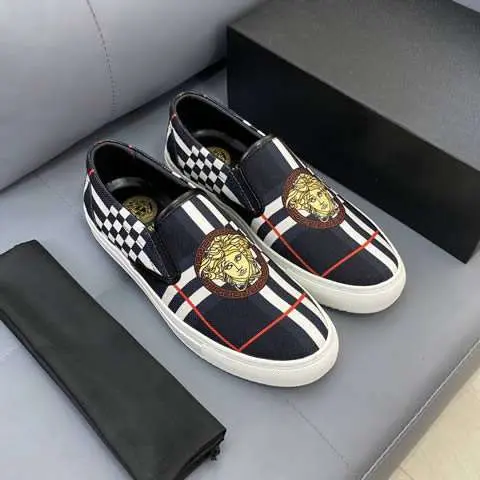 Replica High Quality Versace Shoes For Men