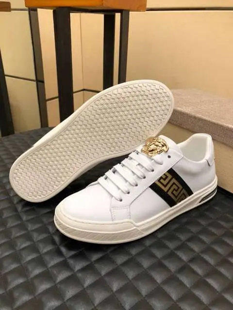 High Quality Replica Versace Shoes for Men