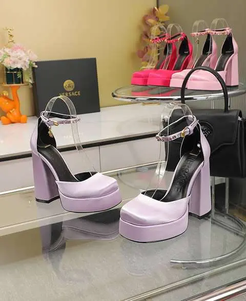 High Quality Replica Versace Shoes for Women