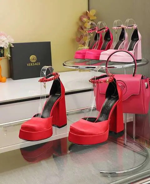 High Quality Replica Versace Shoes for Women