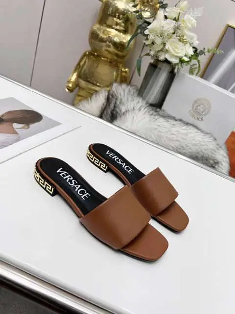 High Quality Replica Versace Shoes for Women