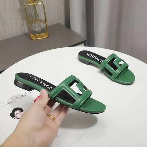 High Quality Replica Versace Shoes for Women
