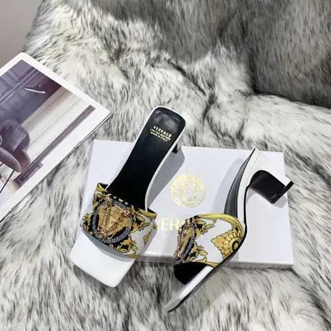 High Quality Replica Versace Shoes for Women