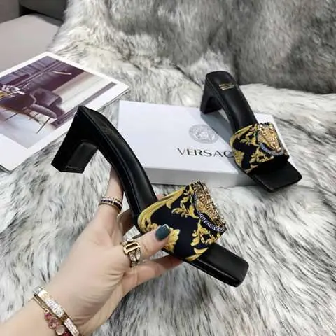 High Quality Replica Versace Shoes for Women