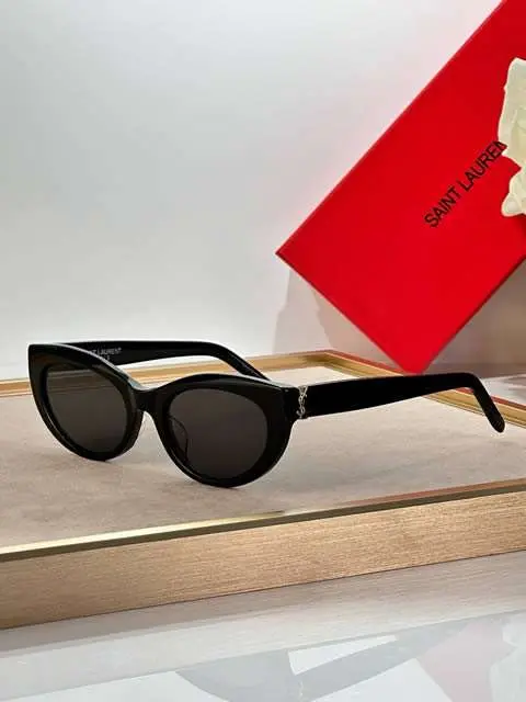 High Quality 1:1 copied Replica YSL Sunglasses