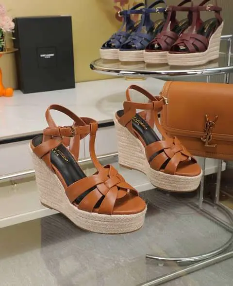 High Quality Replica YSL Shoes for Women