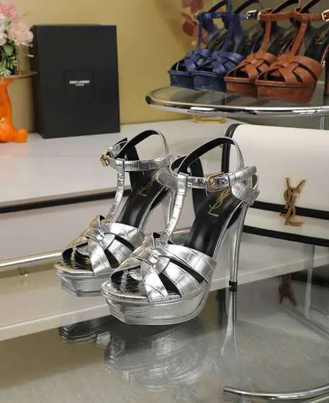 High Quality Replica YSL Shoes for Women