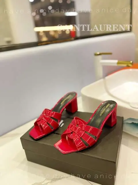 High Quality Replica YSL Shoes for Women