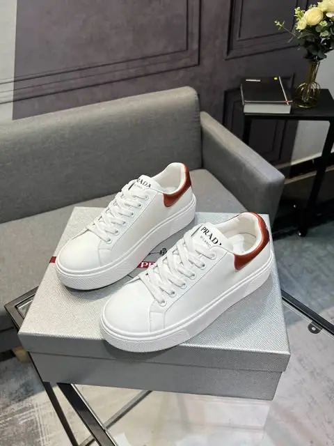 High Quality Replica Pradae Sneakers for Men