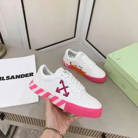 Replica High Quality OFF-White Shoes For Women